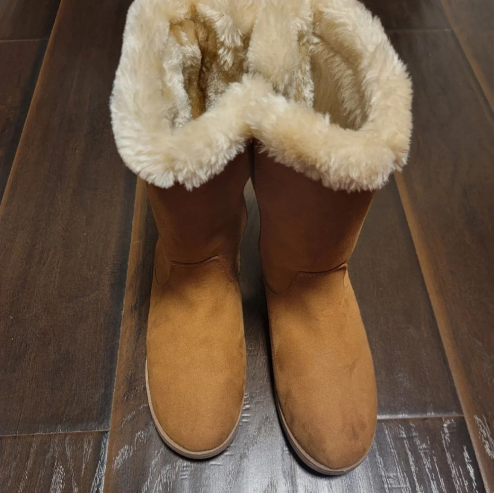 Cat and Jack tan fur Boots girls size 5 Shoes School Uniform Clothes